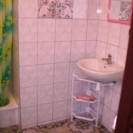 Guest house Caloroczny Dom Wczasowo-hotelowy 3*